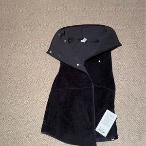 Iveva Sherpa vest size 14